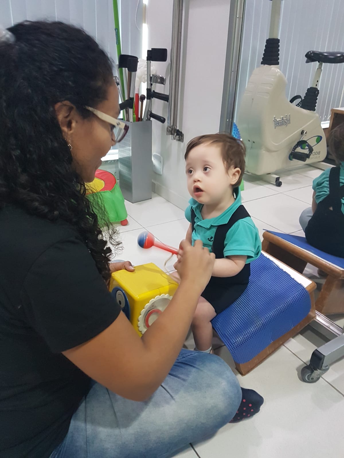 f18298f4-901d-46ff-bf91-14c363f29d10